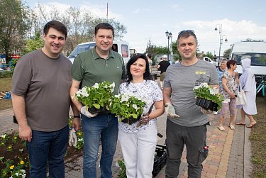 Оренбург возвращает звание города цветов